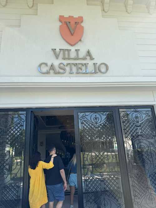 Villa Castelio 호텔